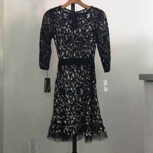 Tadashi Shoji Navy Lace Dress Size 0 Petite